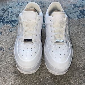 Women’s Platform Nike Air Force 1 Sage Low